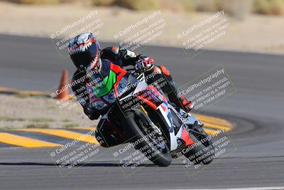 media/Oct-08-2022-SoCal Trackdays (Sat) [[1fc3beec89]]/Turn 10 (945am)/